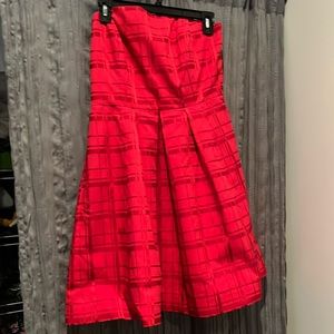 Strapless Size 8 Vineyard Vines Red Plaid Dress - image 1